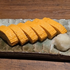 昆布出汁で作った出汁巻き卵