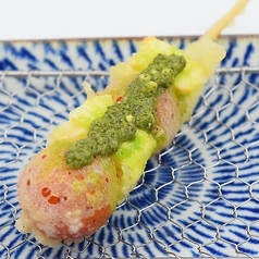 トマトとチーズのカプレーゼ[バジルソース] (串) 1本
