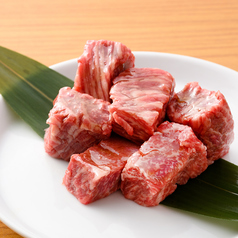 和牛赤身角切り
