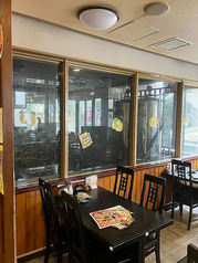 世界の山ちゃん 栄店の雰囲気1