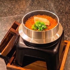 鮭といくらの親子釜飯