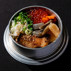 鮭といくらのはらこ土鍋ご飯
