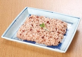 古くから縁起が良いとされる赤飯は、長寿祝い、お宮参り、七五三、誕生日などさまざまなお祝いの席で親しまれています。大切な節目の日やご家族のお集まりに、心を込めたお祝いの一品としてぜひご利用ください。※7日前までにご予約ください。