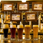 【約70種類】世界のビール飲み比べ♪三宮の高架下の隠れ家ビアレストラン♪