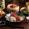 【全国各地の名物料理】名物や郷土料理が詰まったお手軽なプランから、さらに品数が増えた豪華なコースといったラインナップをご用意しております。全てのコースに飲み放題が付けることが可能！職場の宴会や友人との集まりに最適でコースの内容も豊富！大切な人たちとの特別なひとときを、是非当店でお過ごしください。