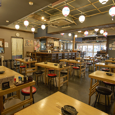 炭火焼鳥くわどり 天満店の雰囲気1