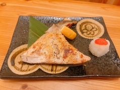 鯛のお造り/サーモンのお造り/海鮮ユッケ/ぶりカマ塩焼き