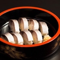 料理メニュー写真 トロ鯖(さば)寿司