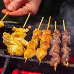 備長炭で焼く焼き鳥をご堪能ください☆