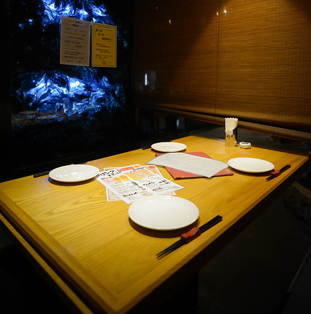 鉄板居酒屋&広島お好み焼き 赤いへるめっとの写真ギャラリー