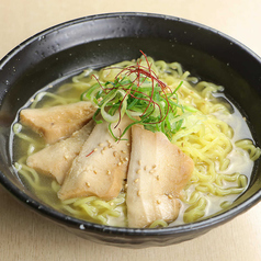 地鶏スープの塩ラーメン/昔ながらの醤油ラーメン