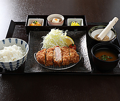 厚切り三元豚ロースかつ御膳（180ｇ）