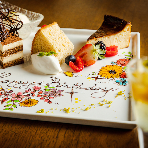 T@g[ NI SALVATORE CUOMO &BAR S֋