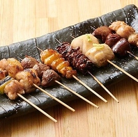 炭火で丁寧に焼き上げる香ばしい絶品焼き鳥