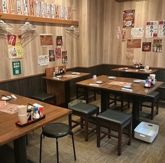 「会話もお酒も進む、心地よい空間」