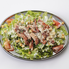 ベーコンたっぷりシーザーサラダ