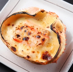 かにたっぷり　かに甲羅グラタン