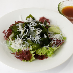 海藻としらすのサラダ