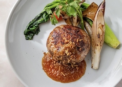大豆ミートハンバーグ てりやきソース、温野菜、ごはん
