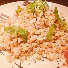 「鉄板ガーリックライス」
