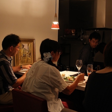 Bistrot et Vin 20区 ビストロエブァンニジュックの雰囲気1