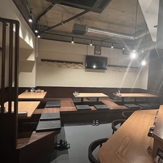 座敷4人掛け　２卓5人掛け　１卓6人掛け　１卓