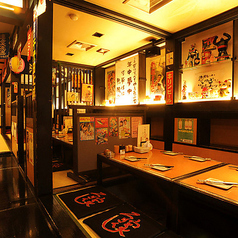 炭焼 浪漫家 昭和食堂 四条烏丸店の雰囲気2