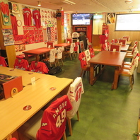 広々としたお席でスポーツ観戦！貸切にも対応可能です☆