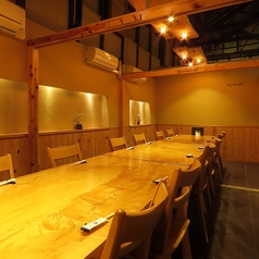 テーブル個室、2～20名様まで様々な個室で対応させていただきます。お気軽にご相談ください。