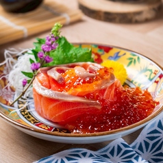 親子サーモン刺し