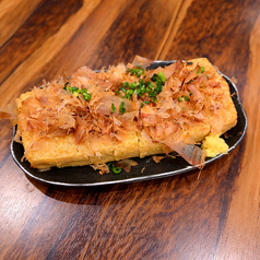 牛すじ煮込み/カニみそ焼き/栃尾揚げ/ふぐの唐揚げ/豚バラアスパラ巻き焼き