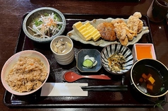 やまかごのおすすめランチ2