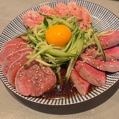 モツ刺しがおすすめです!