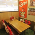 当店自慢の美味しいお料理とお酒を楽しみながら、楽しいひとときをお過ごしいただけます。野球ファンじゃない方も大歓迎！どなたでも気軽にご来店いただける雰囲気ですので、友人や家族と一緒に素敵な時間をお楽しみください。