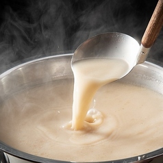 クリーミーなコク「豚骨白湯だし」