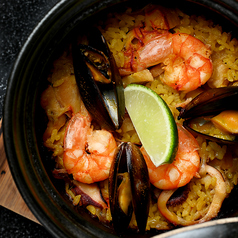 土鍋のシーフードパエリア風