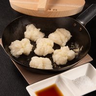 鮮度と調理法にこだわる肉刺しとホルモン焼きの魅力