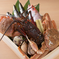 全国から選び抜いた新鮮な食材を使用しております。