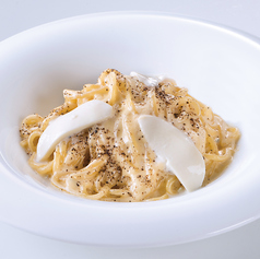 ３種のチーズを使ったカルボナーラ