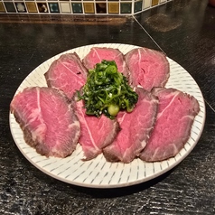 牛たたきの九条ネギ塩添え