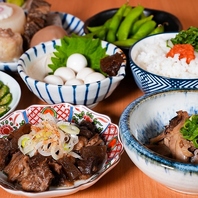 揚げたてを楽しむ串カツ盛り合わせの魅力たっぷり