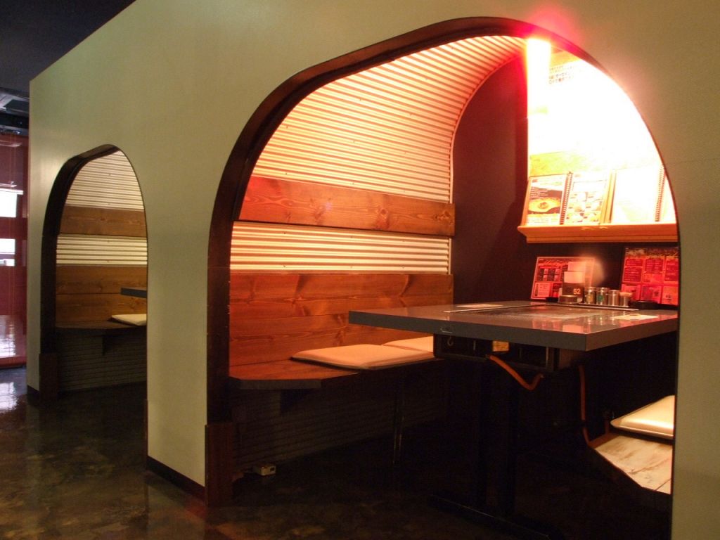 個室感覚のお部屋も充実★雰囲気のいい照明なのでデートにもお勧めです♪