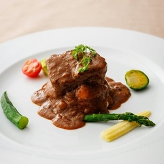～牛肉のバルサミコ煮込み マッシュポテト添え～シェフのおすすめコースの選べるメイン