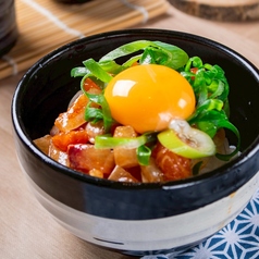海鮮漬けゆっけ丼
