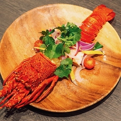 ★☆ 1日・3食限定:伊勢海老の一匹丸ごと アジアンサラダ ☆★