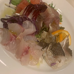 旬の食材を組み合わせたシチリア仕立ての逸品