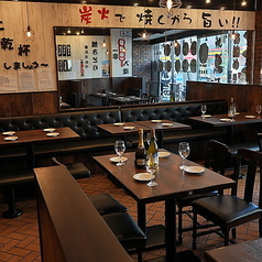 2名~4名様までご利用可能なボックステーブル席