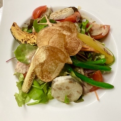 はちの特製サラダ