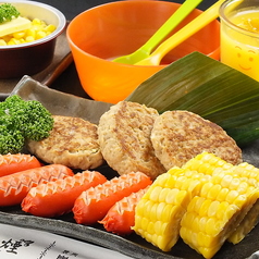 【キッズ】ミニハンバーグ/ミニウインナー/バターコーン