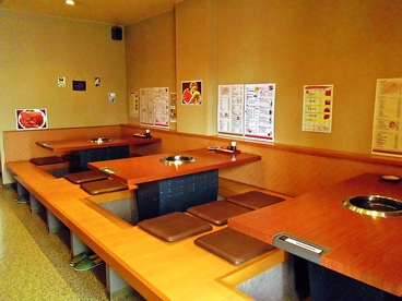 焼肉 ホルモン 宝来の雰囲気1